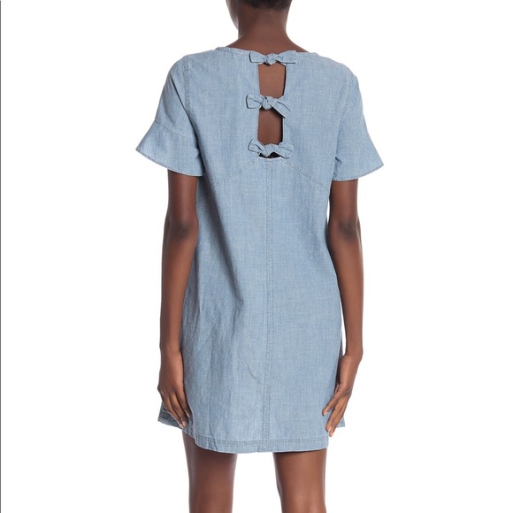 Madewell Dresses & Skirts - Madewell Chambray Bow Back Dress Size L
